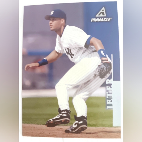 1998 Pinnacle Derek Jeter #64 New York Yankees Baseball Card,Yankees HOF. - Picture 3 of 4